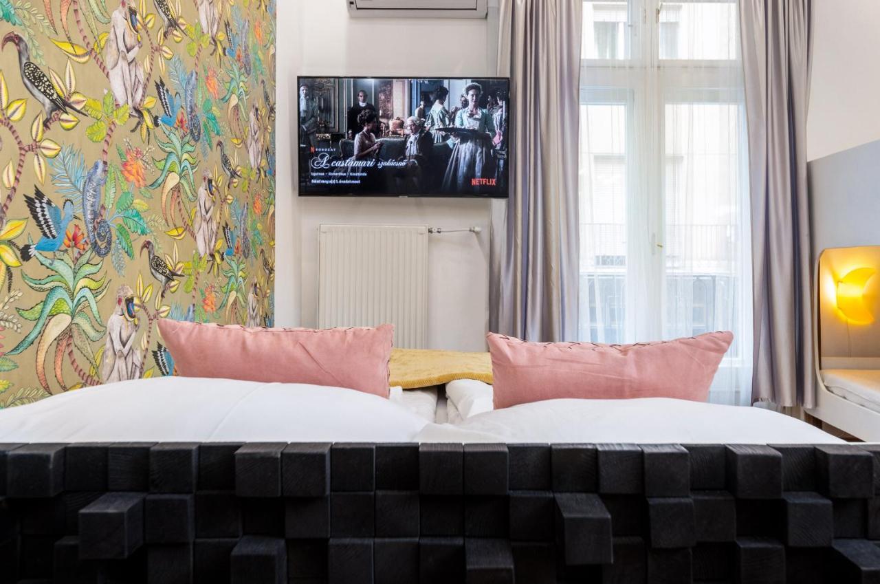 Economy Downtown Design Apartments - Free Parking - Balcony - Super Puplic Transport - Ac Budapest Exterior foto